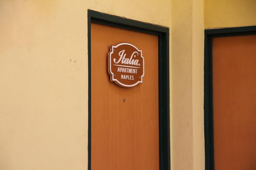 Italia Apartment Неаполь Екстер'єр фото