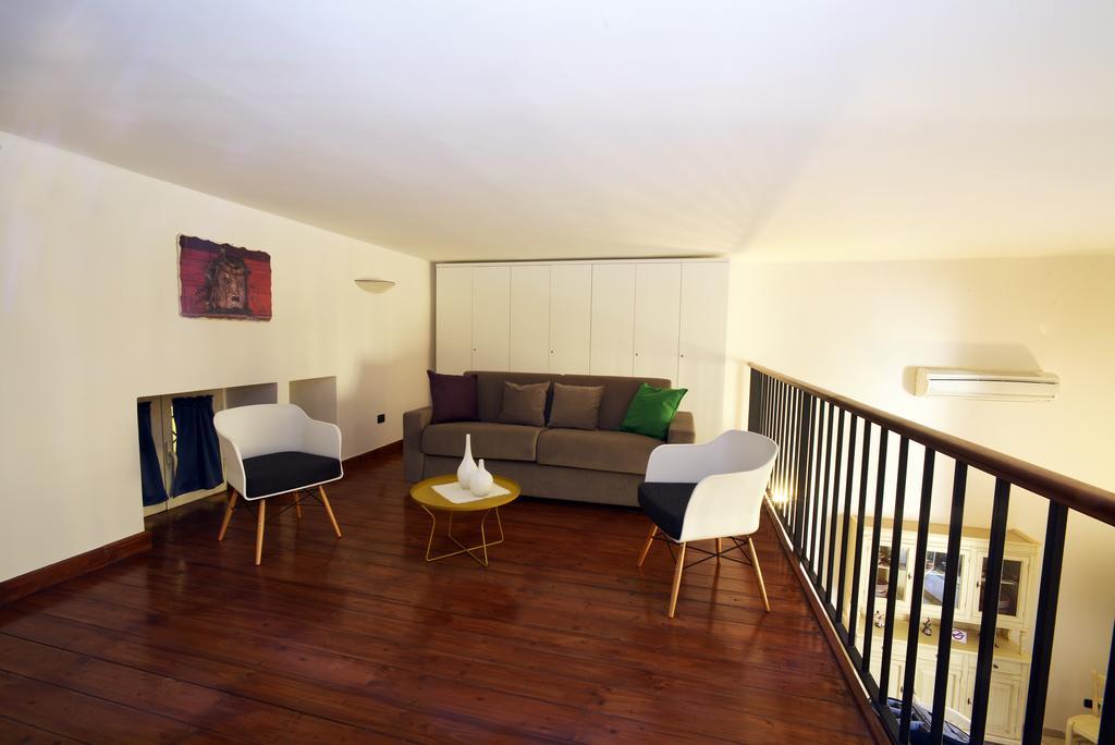 Italia Apartment Неаполь Екстер'єр фото